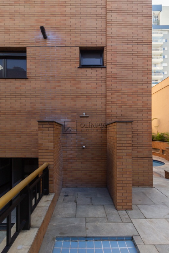 Condomínio Edifício Lester Young