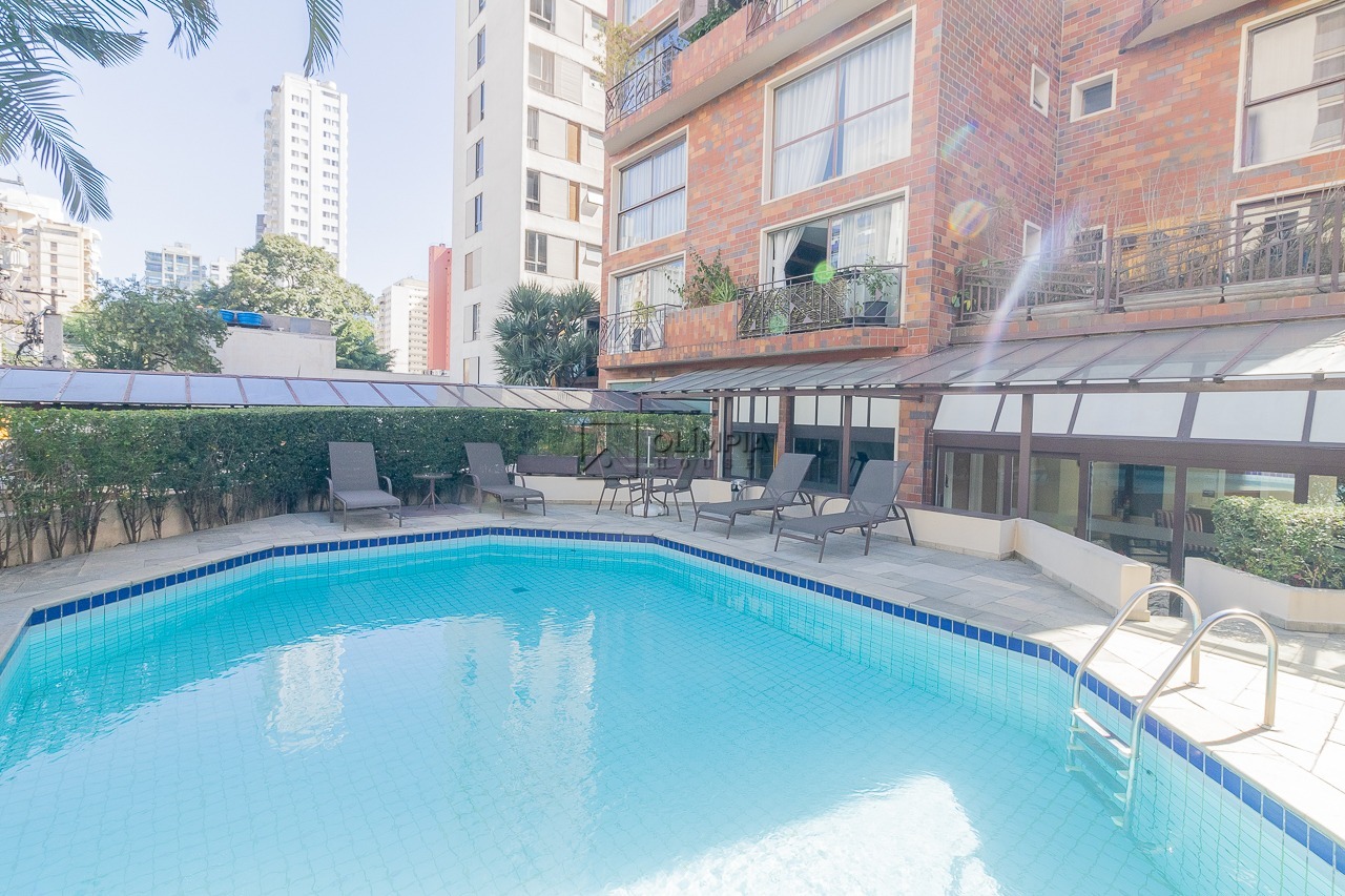 Plaza Atheneé Residence