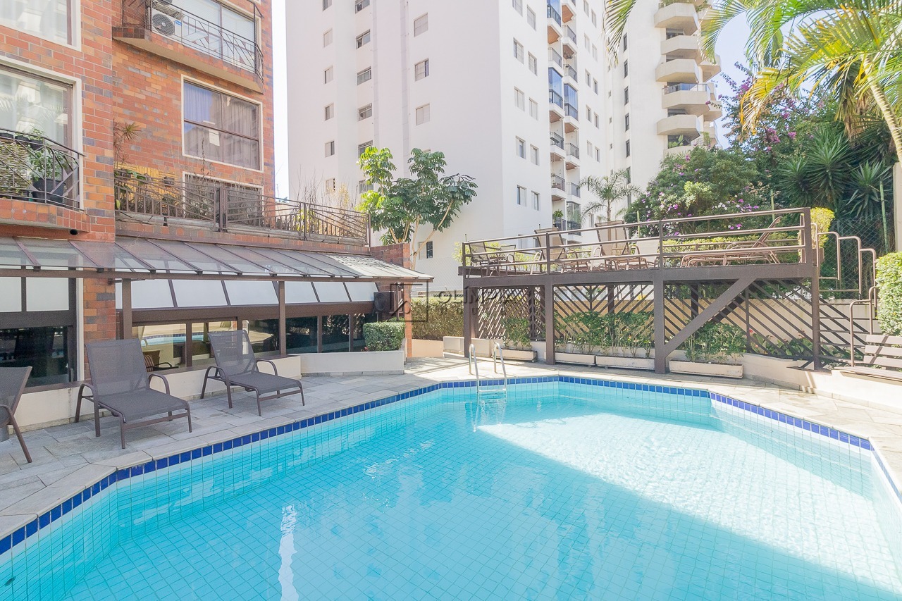 Plaza Atheneé Residence
