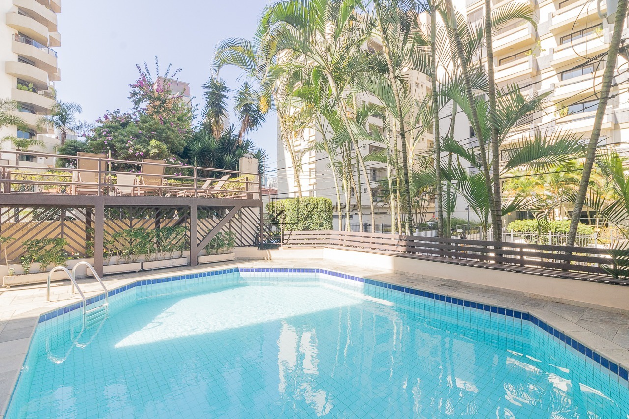 Plaza Atheneé Residence