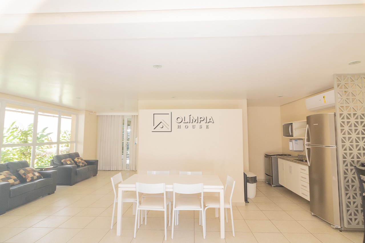 Inside Vila Olímpia
