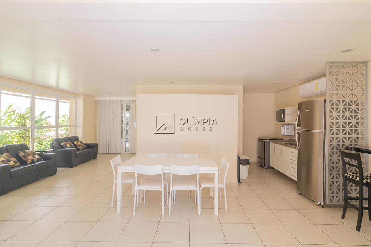 Inside Vila Olímpia