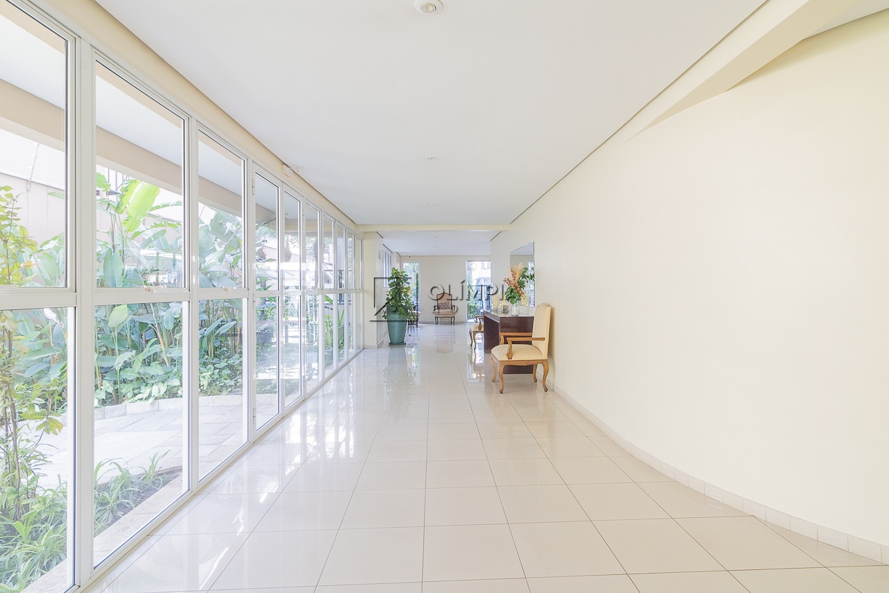 Inside Vila Olímpia