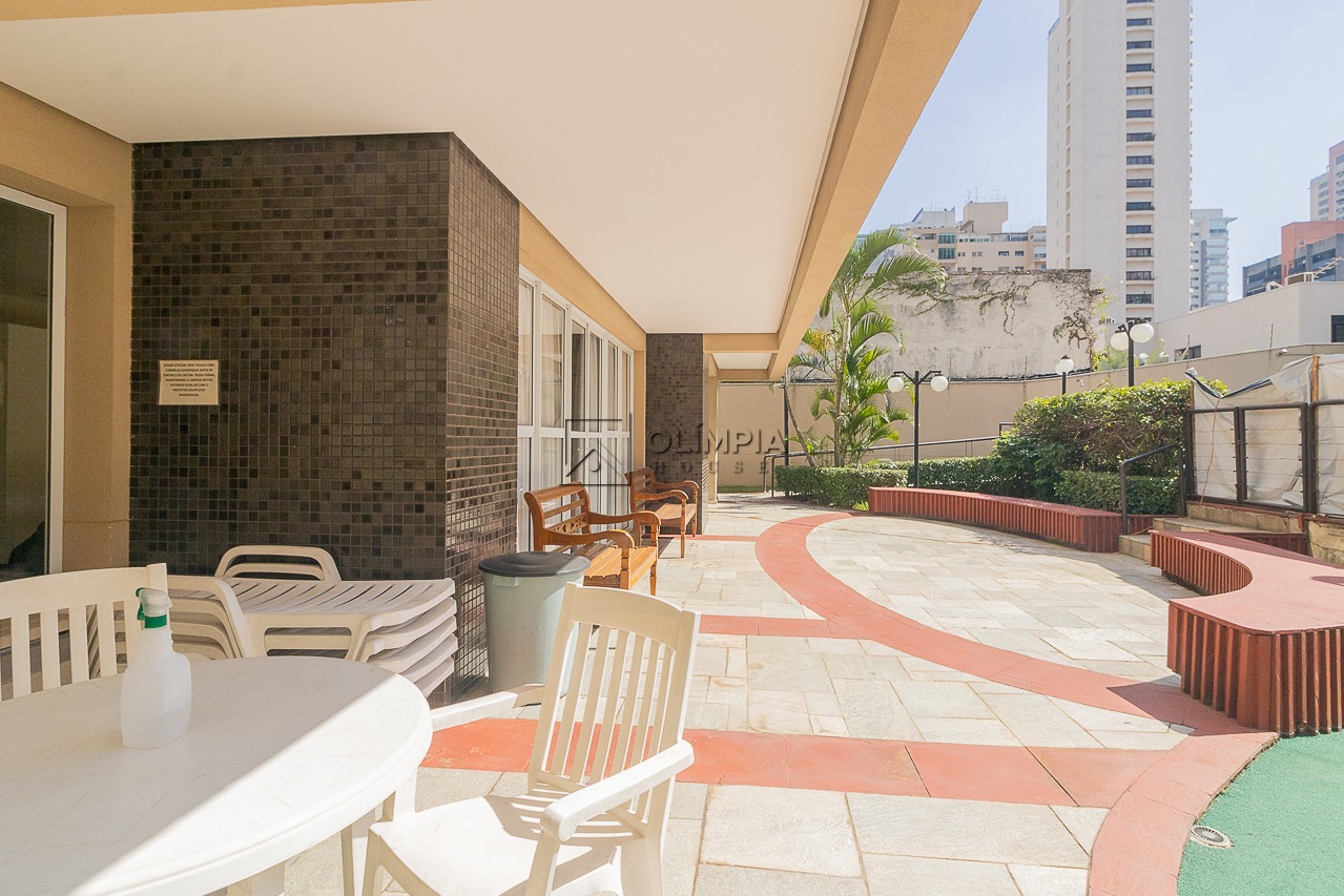 Inside Vila Olímpia