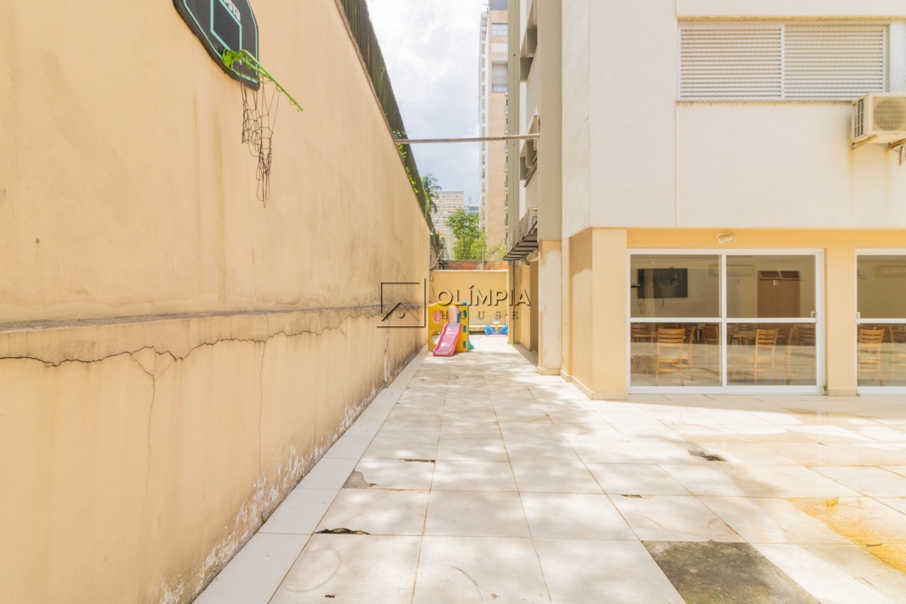 Condomínio Edifício Lactanea