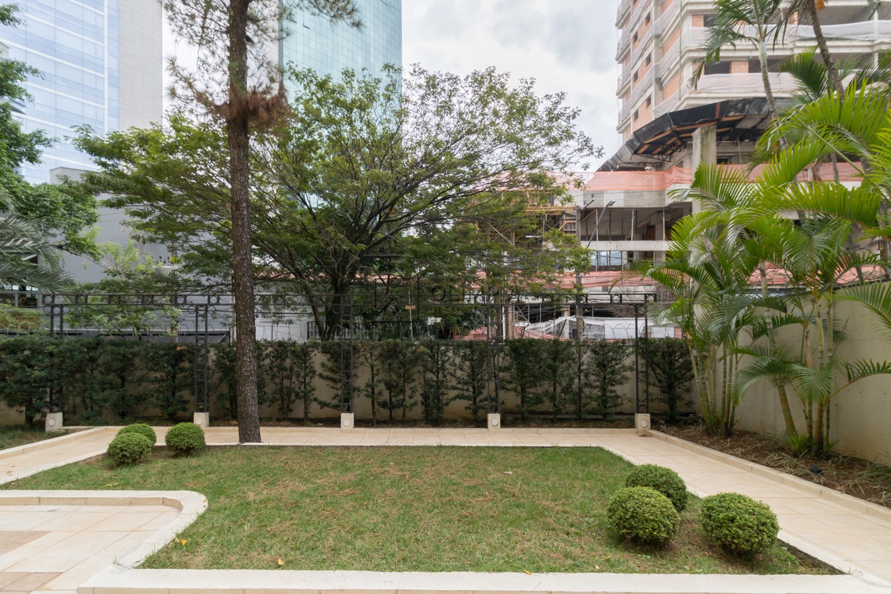 Living Garden