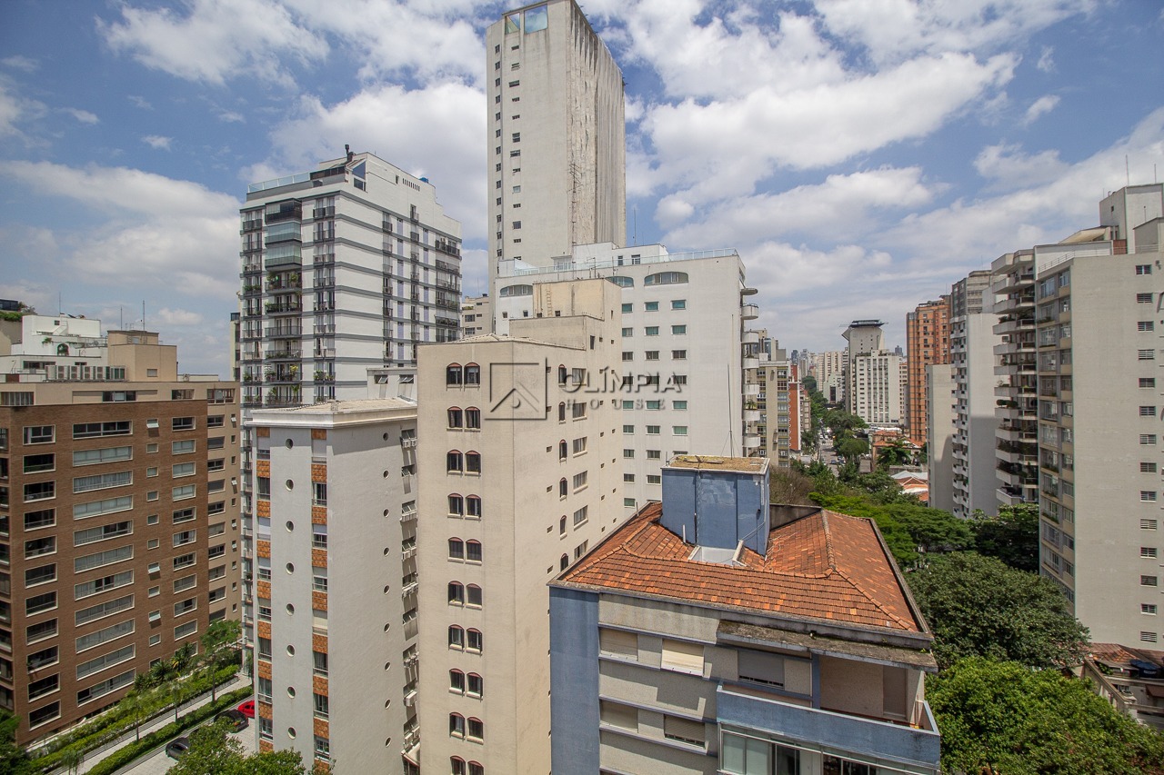 Casa Branca, 1025
