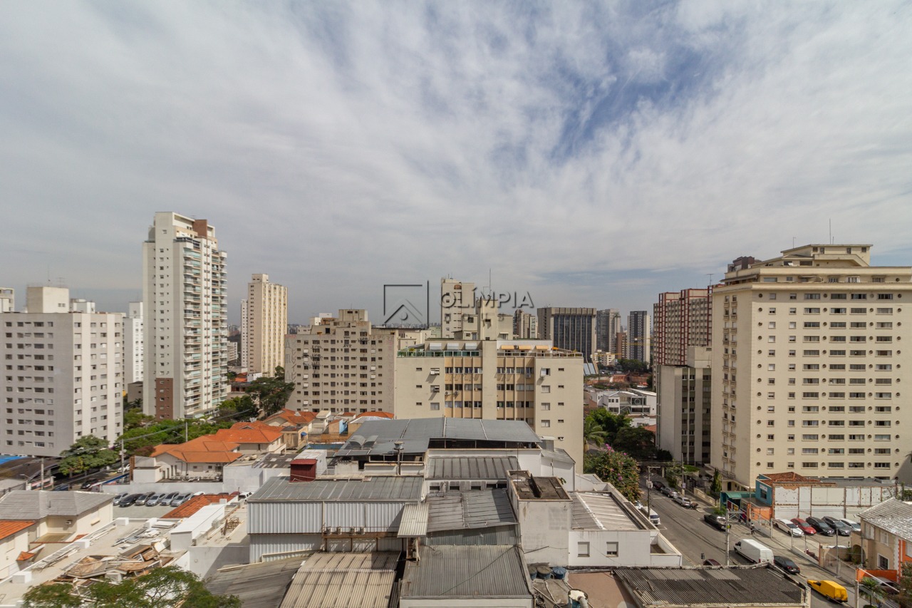 Eça de Queiroz, 325