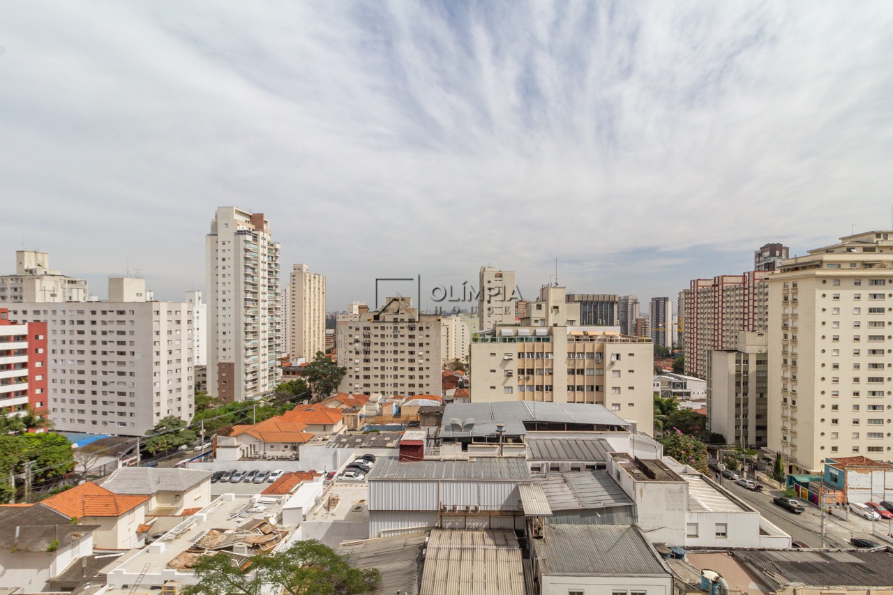 Eça de Queiroz, 325