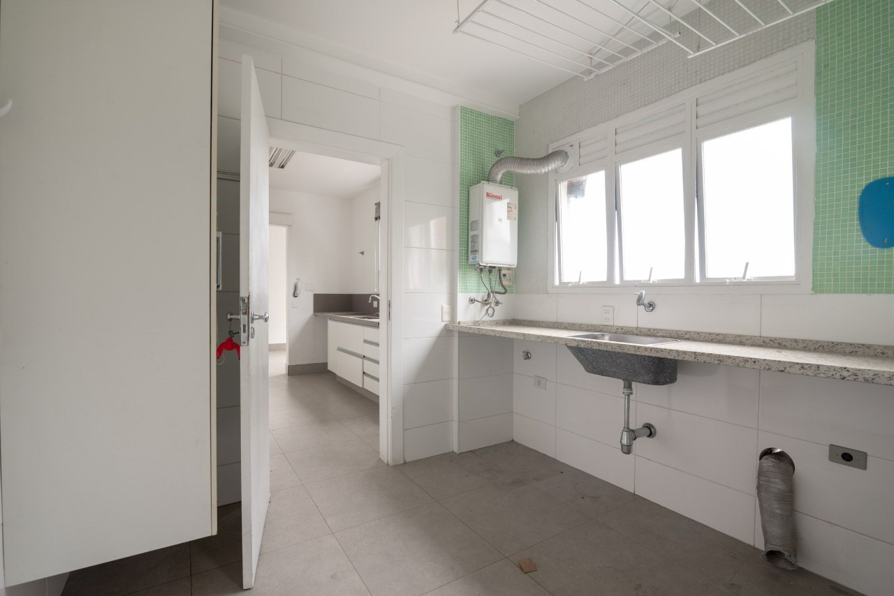 João Lourenço, 539