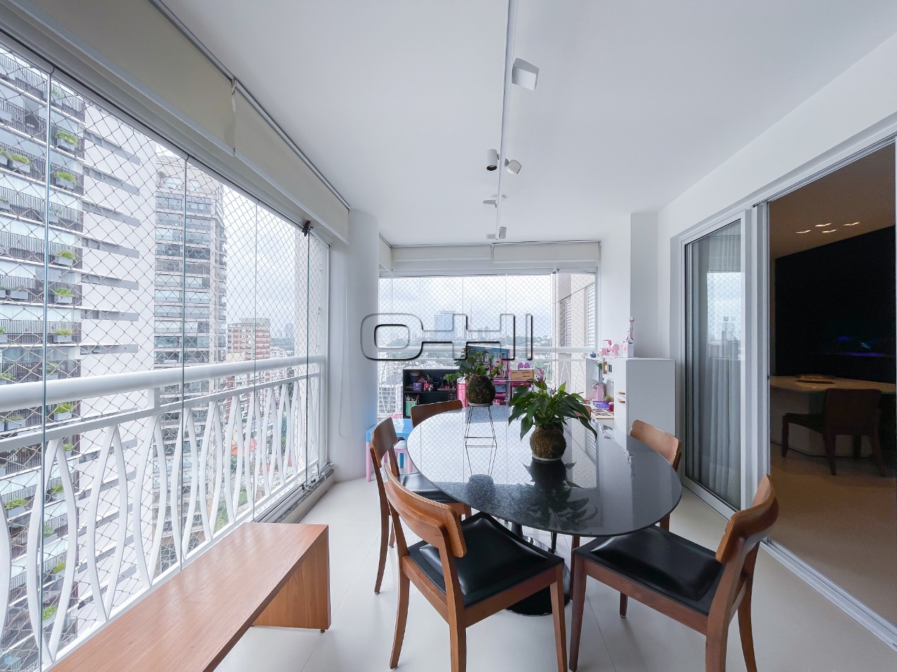 Ministro Godói, 1186