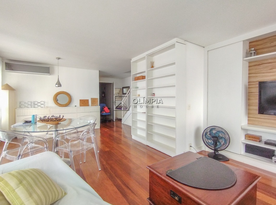 Gomes de Carvalho, 1050