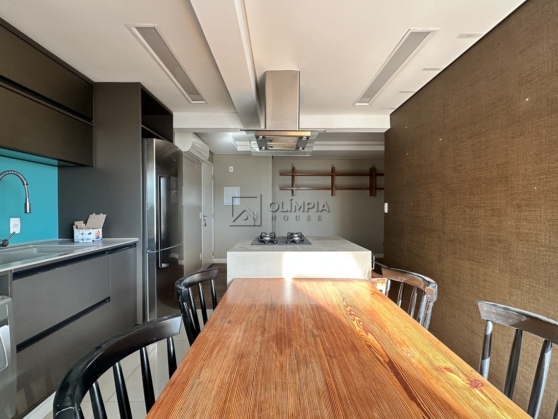Ferreira de Araújo, 1000
