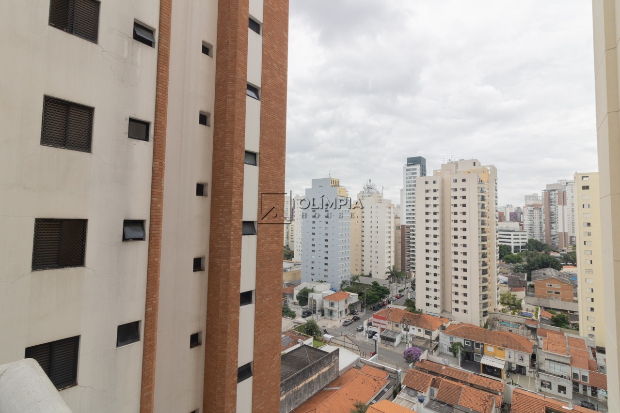 Silva Correia, 165