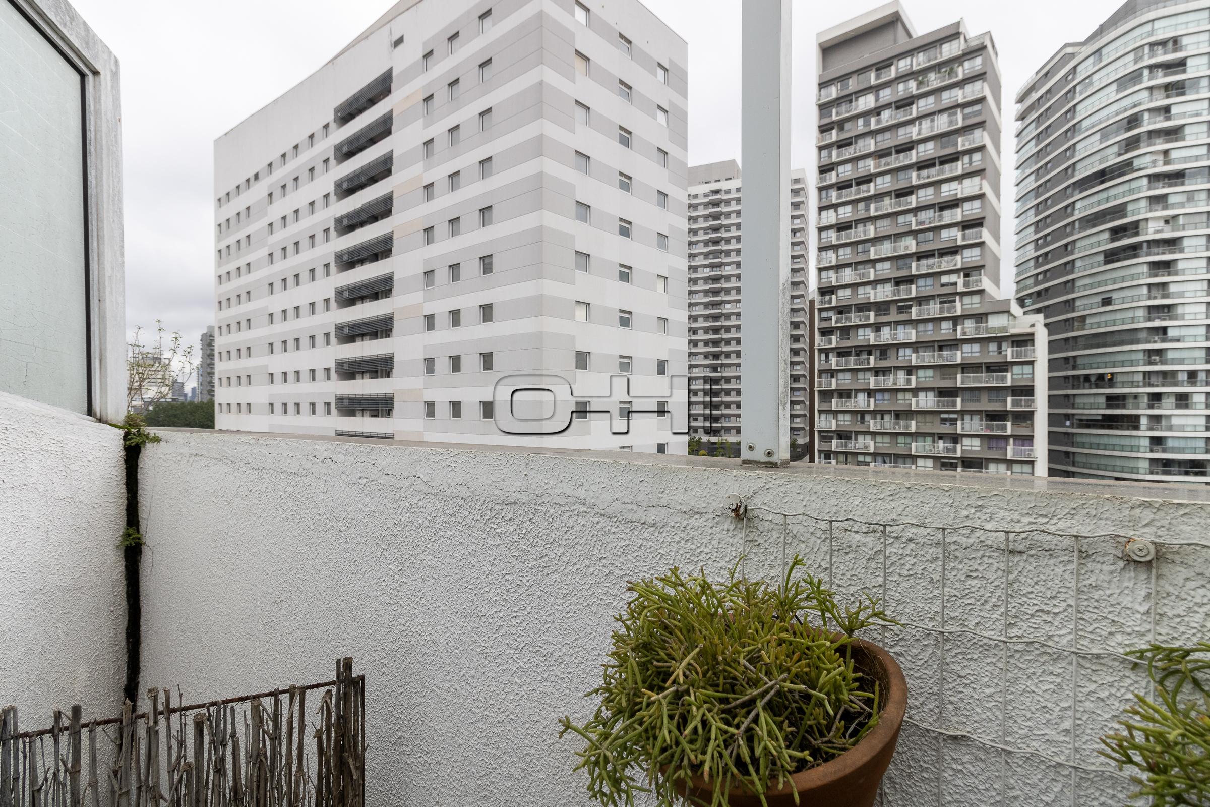 Monte Aprazível, 109