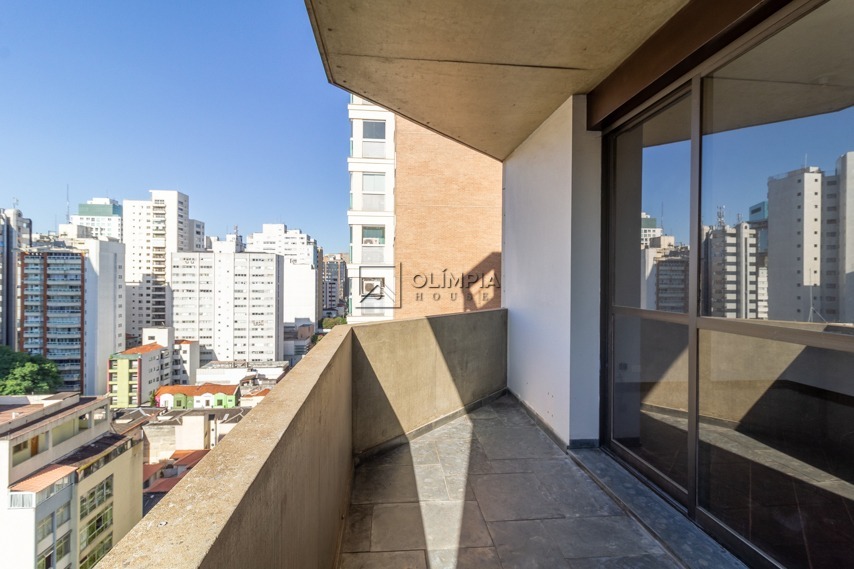Abílio Soares, 593