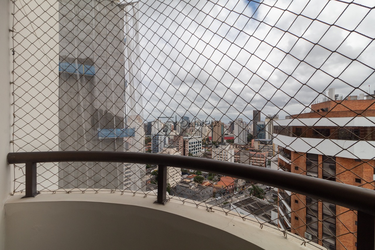 Brás Cardoso, 639