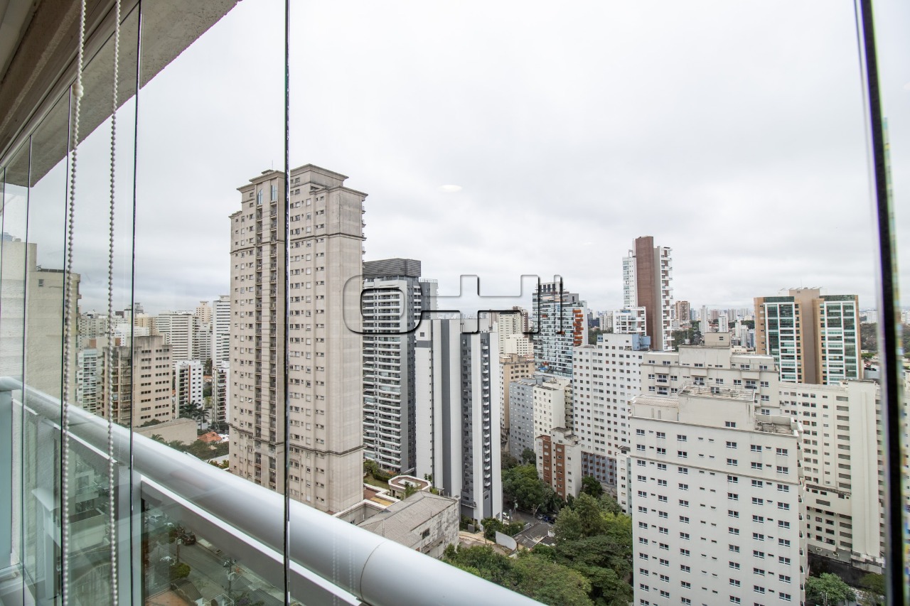 Correia Dias, 530