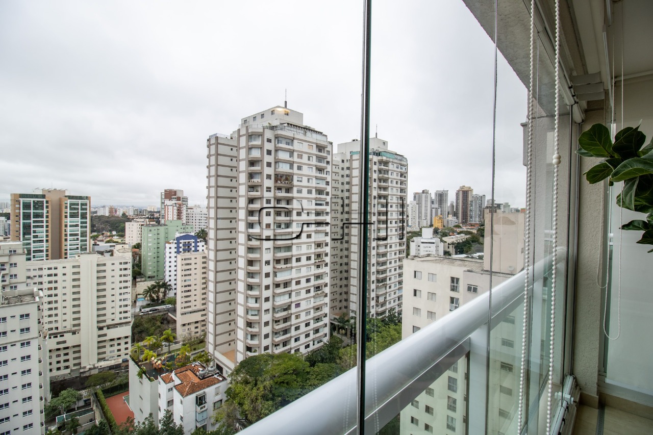 Correia Dias, 530