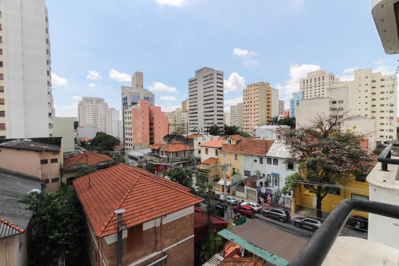 Doutor Cândido Espinheira, 439