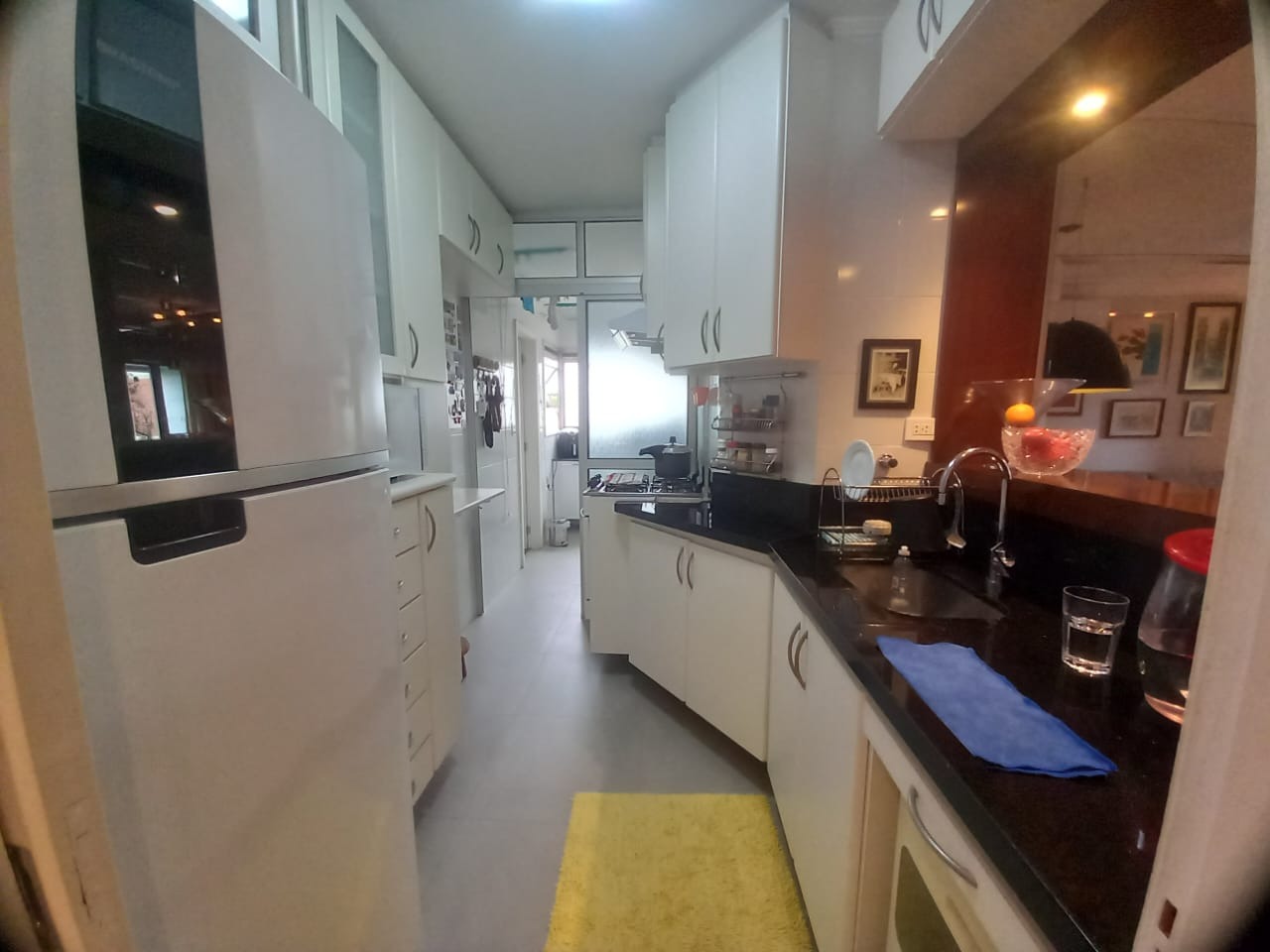 Aratãs, 909