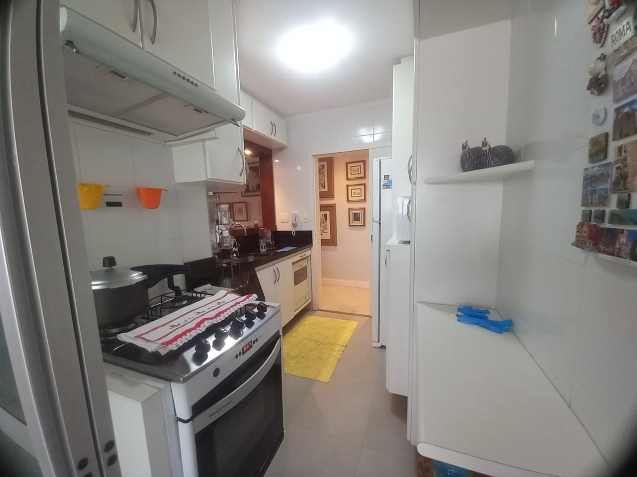 Aratãs, 909