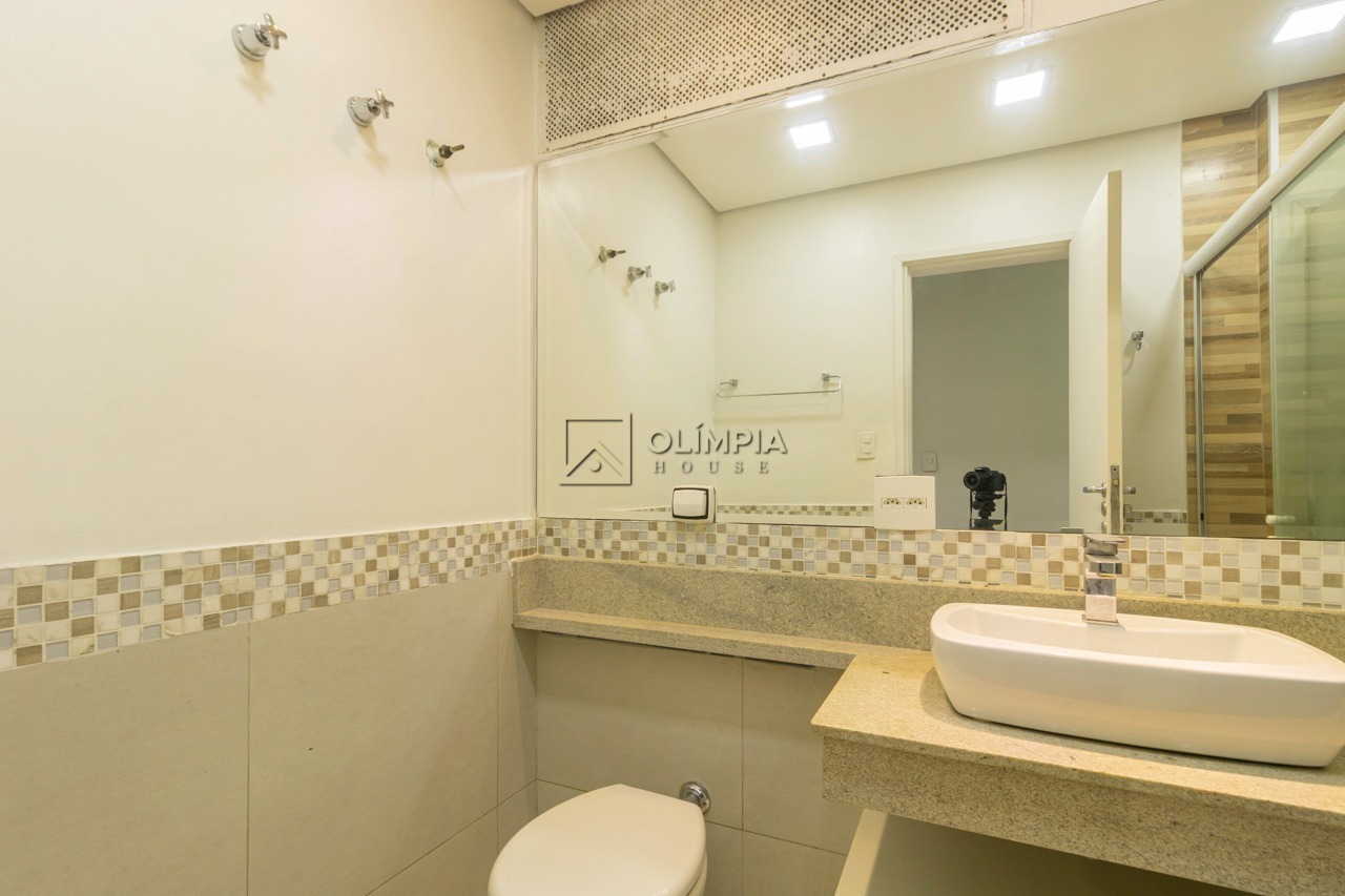 Nove de Julho, 4782