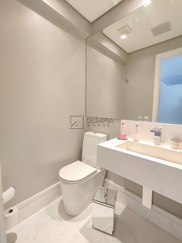 Lincoln Albuquerque, 197