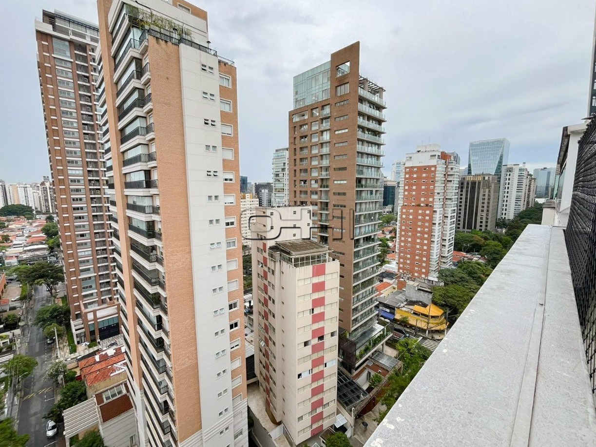 Leopoldo Couto Magalhães Júnior, 550