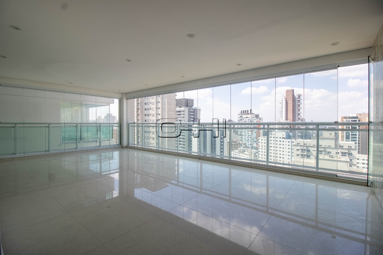 Correia Dias, 530
