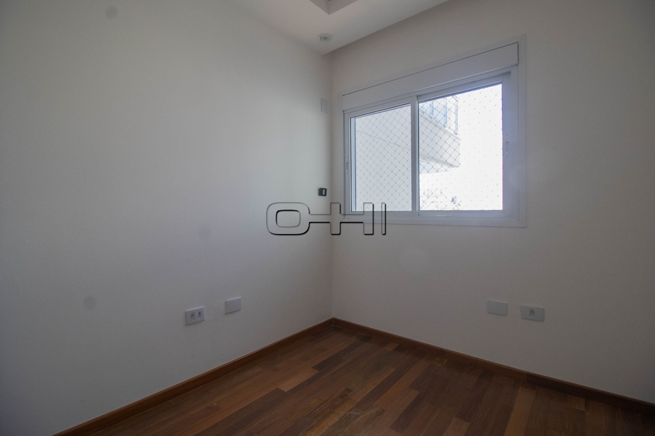 Correia Dias, 530