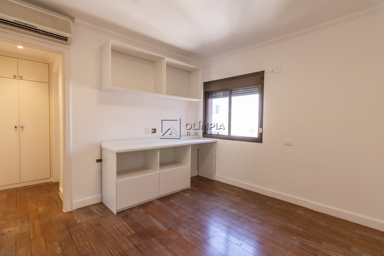 Casa Branca, 492