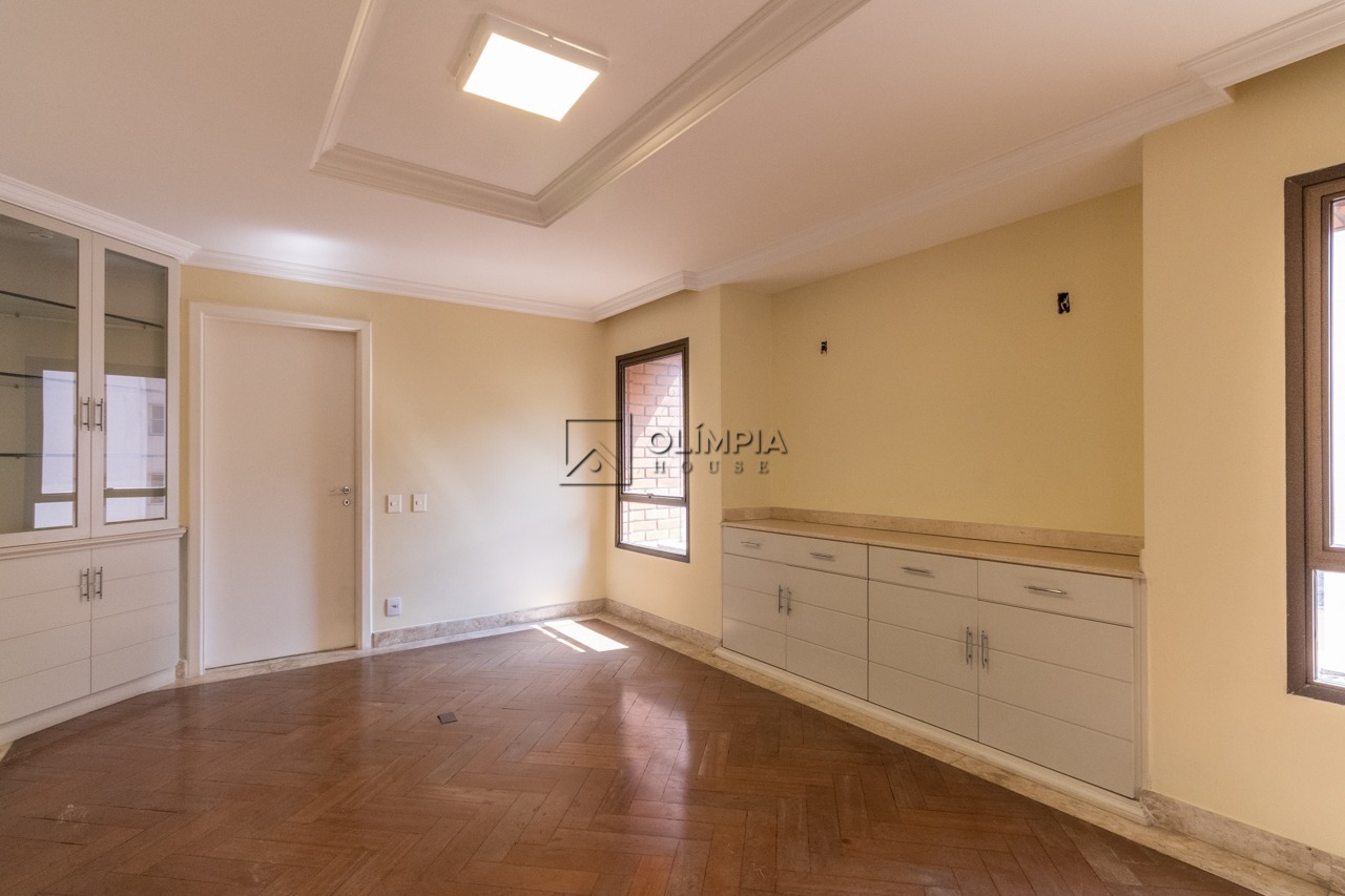 Casa Branca, 492