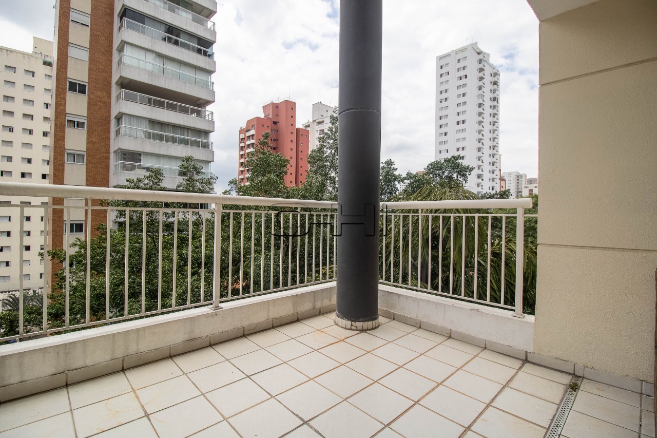 Silva Correia, 165