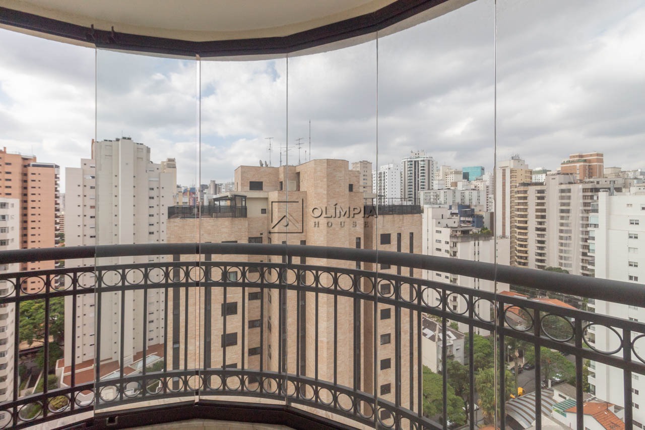 Doutor Fláquer, 62