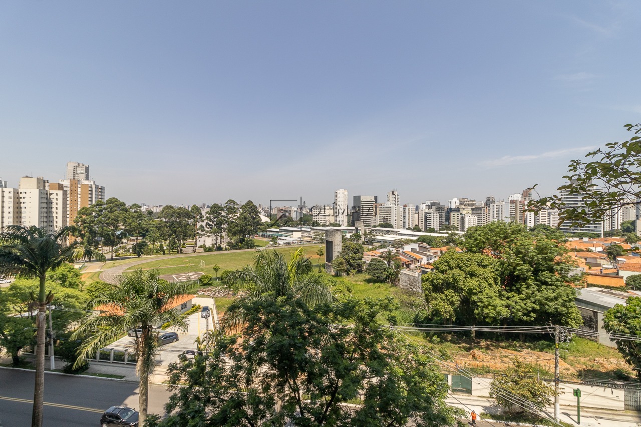 Sampaio Viana, 725
