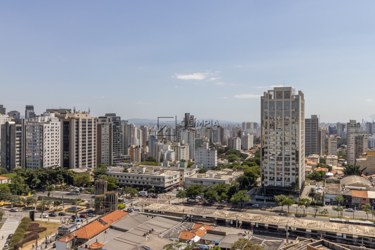 Doutor Fabrício Vampré, 111