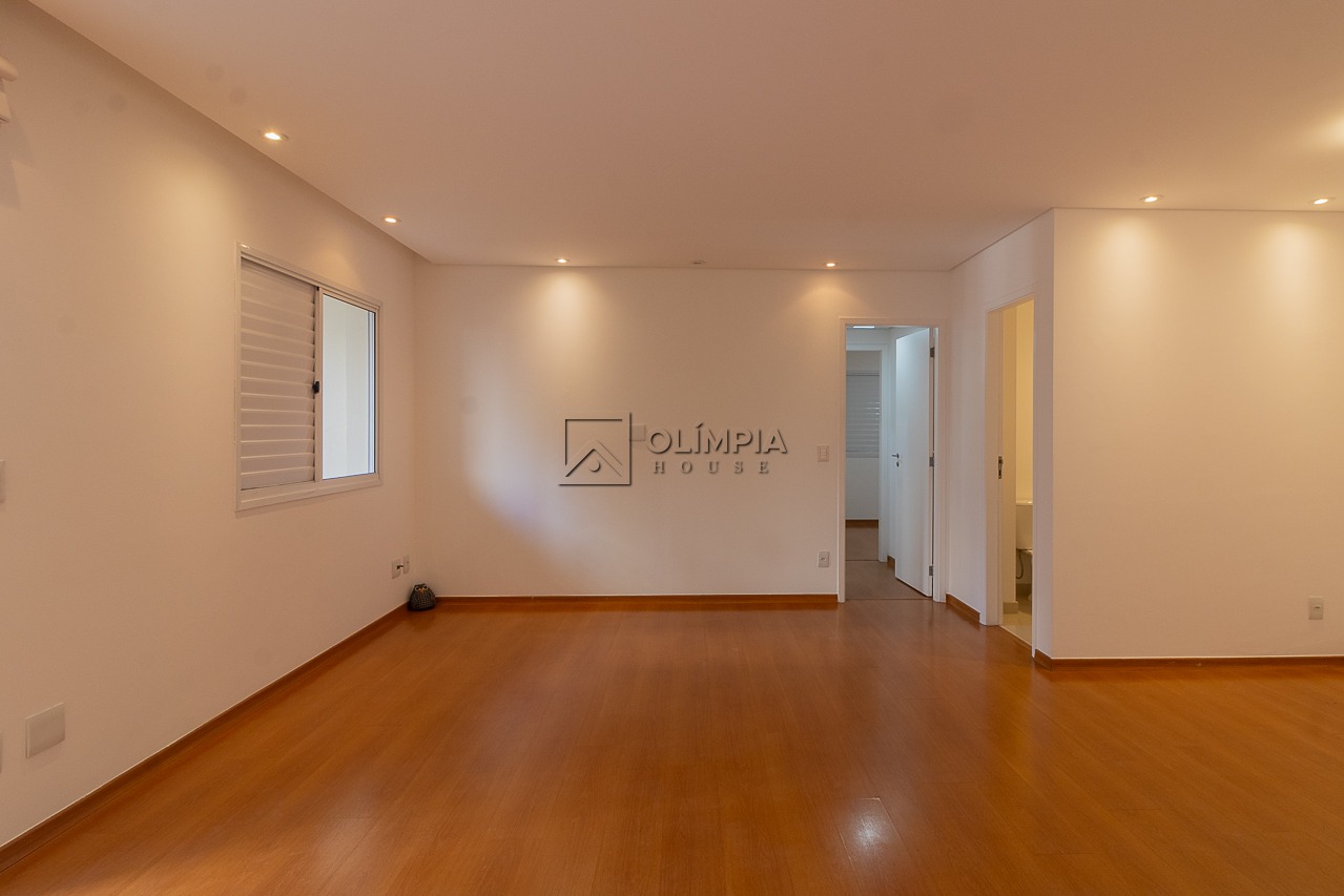 Alves Guimarães, 470