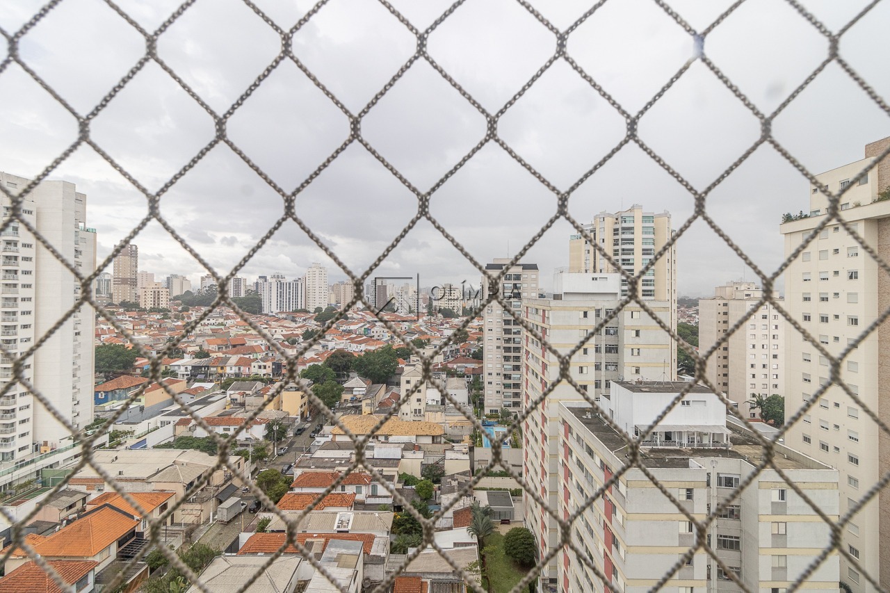 Doutor Altino Arantes, 648