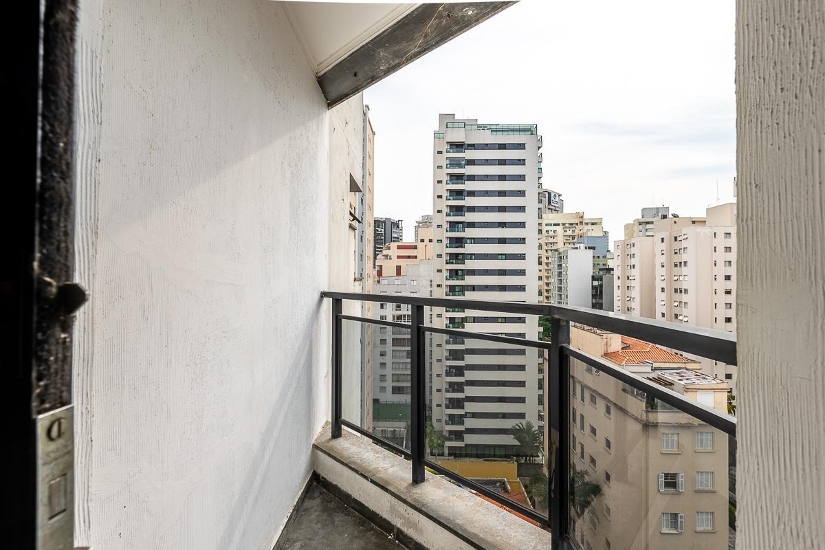 Castro Alves, 601