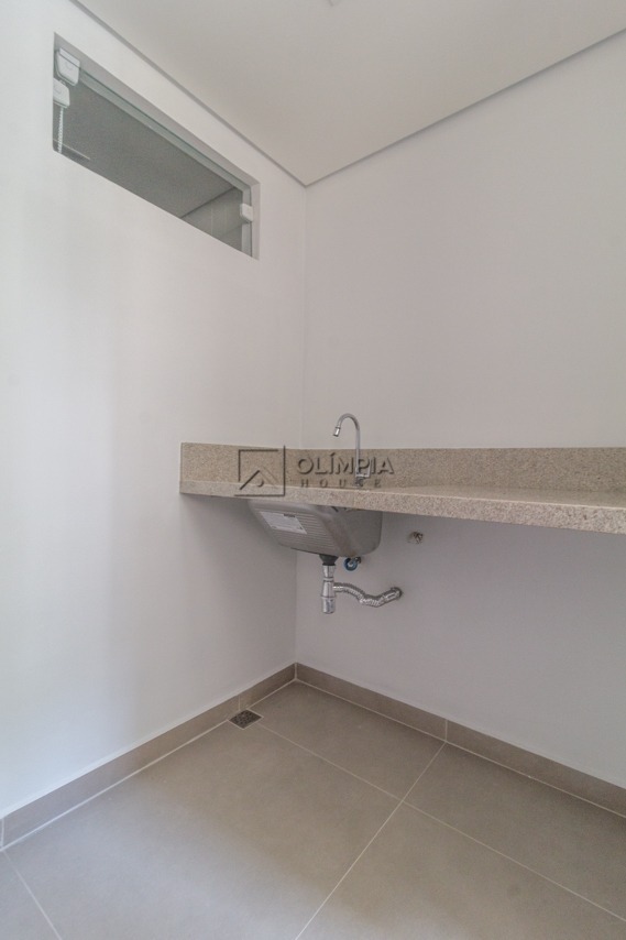 Cônego Eugênio Leite, 916