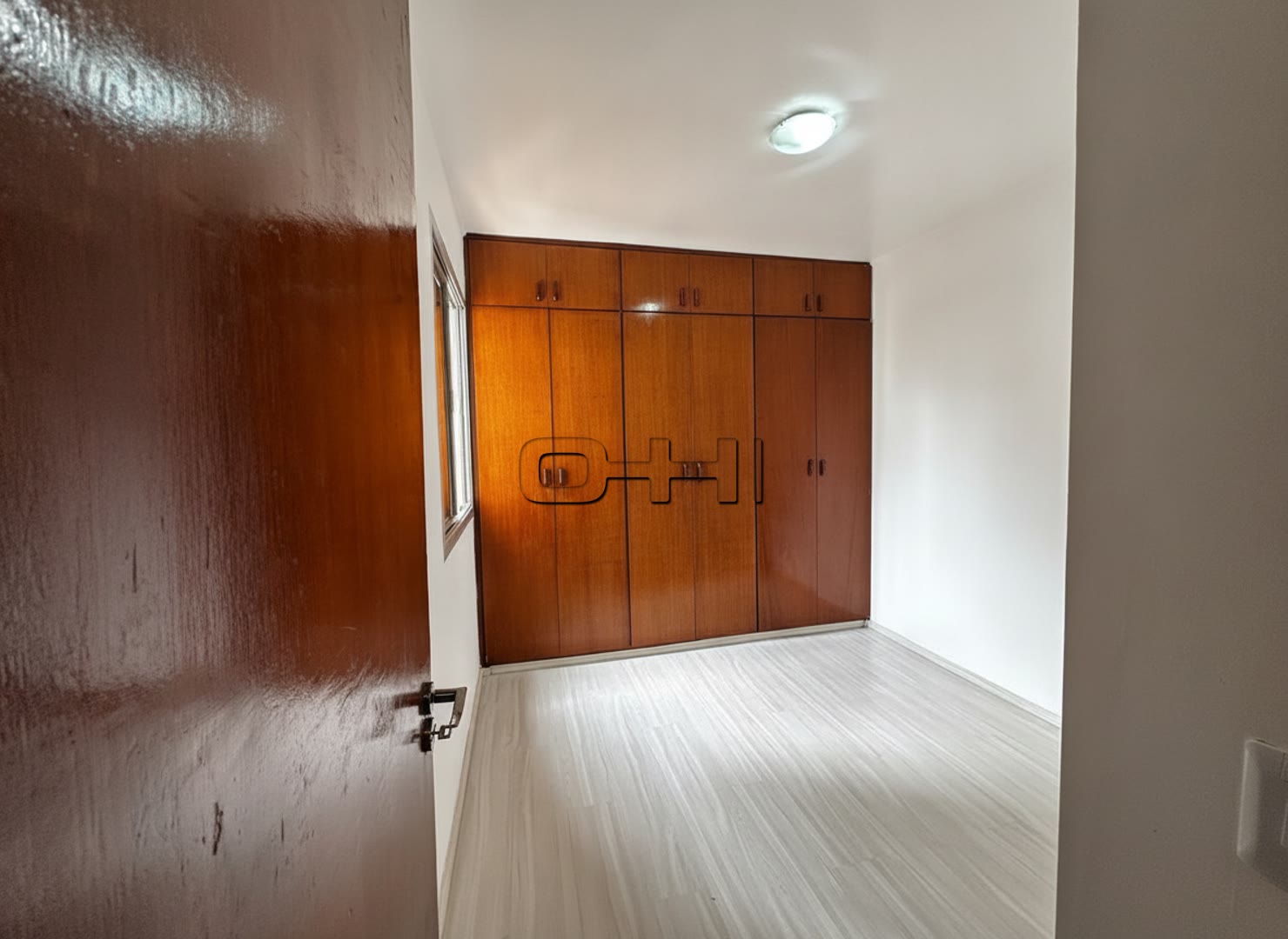 dos Arapanés, 725