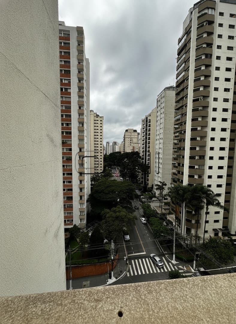 dos Arapanés, 725