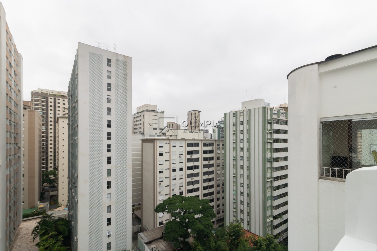 Pedroso Alvarenga, 348