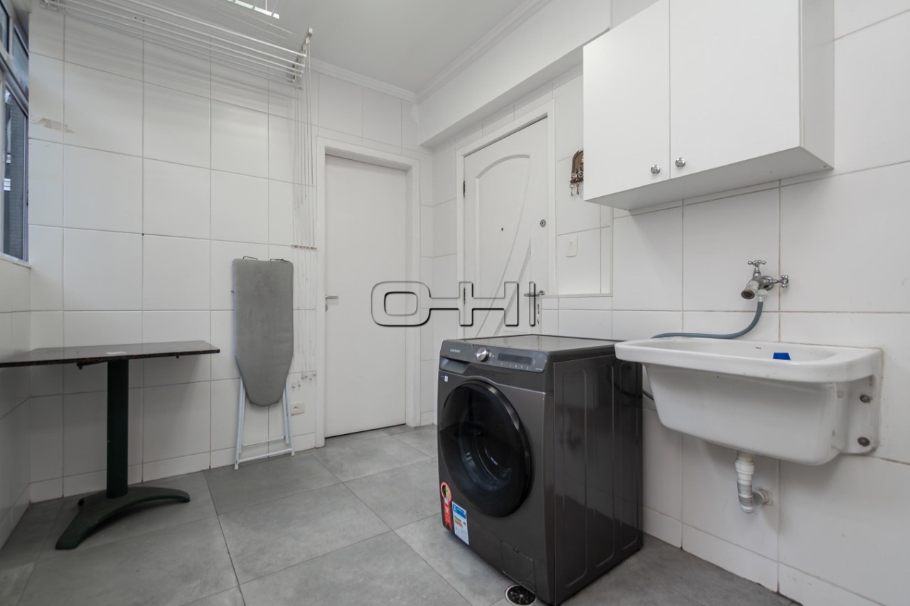 dos Pinheiros, 447