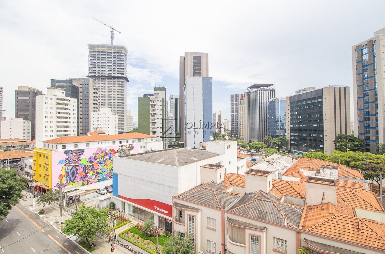 dos Pinheiros, 1474
