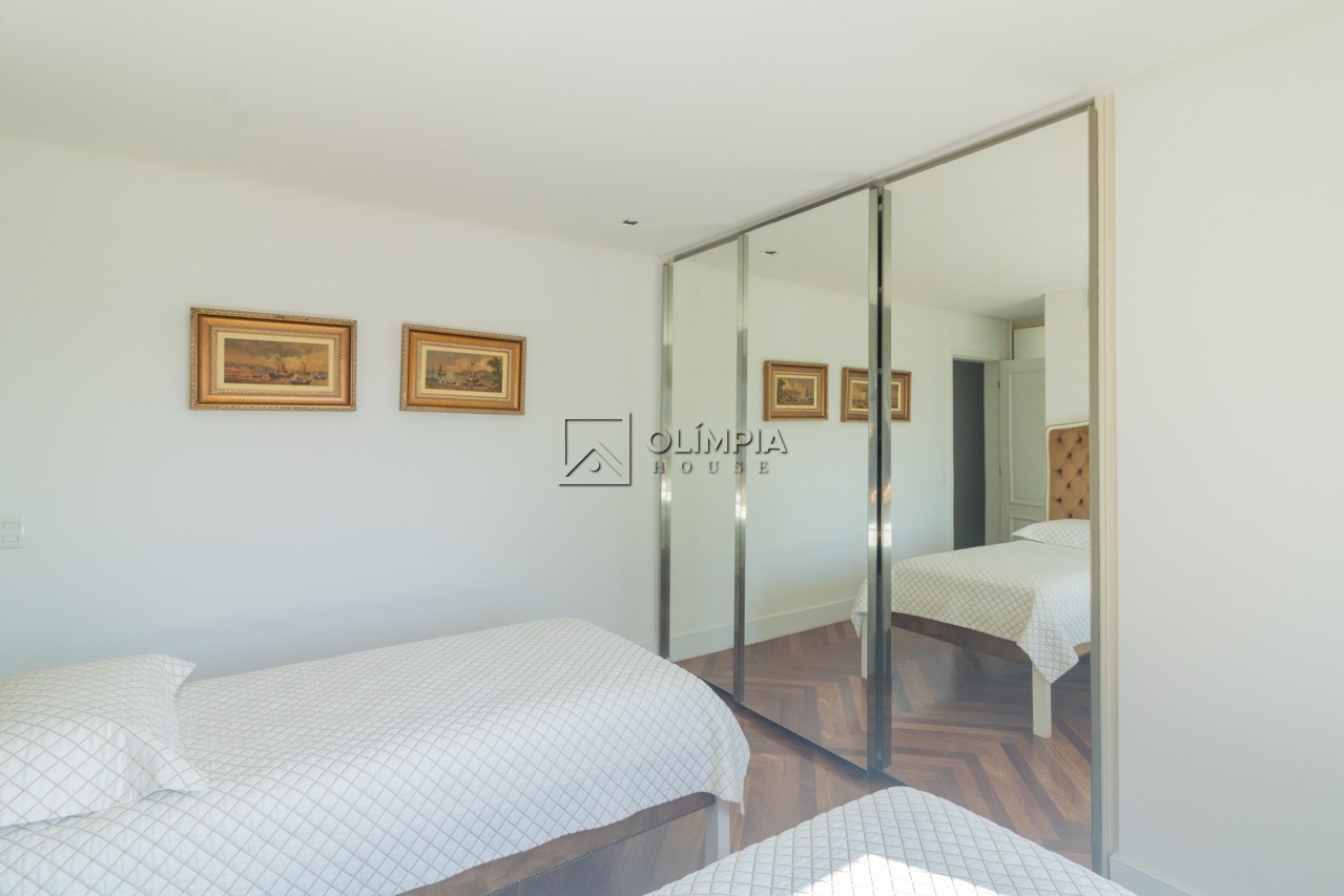 Zacarias de Gois, 728