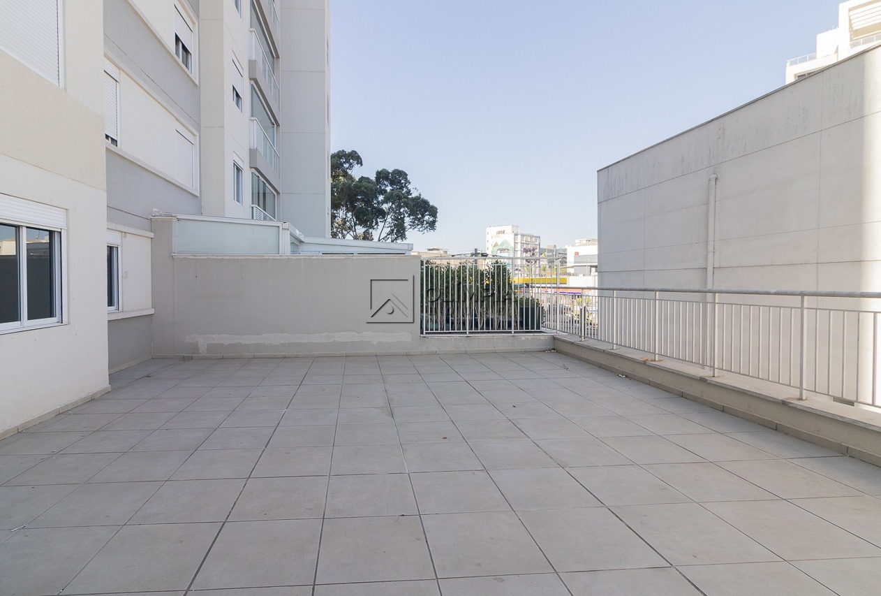 Sena Madureira, 80