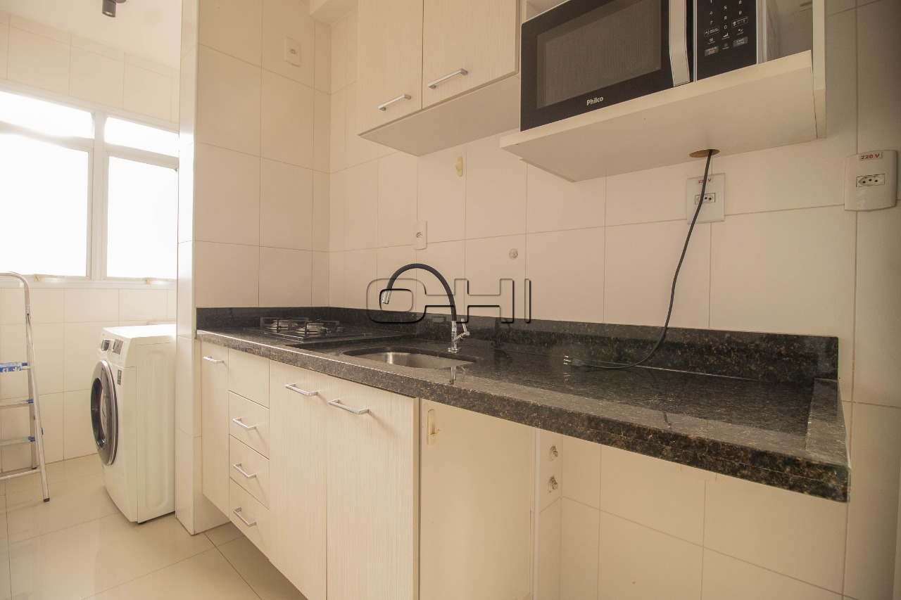 Gomes de Carvalho, 300