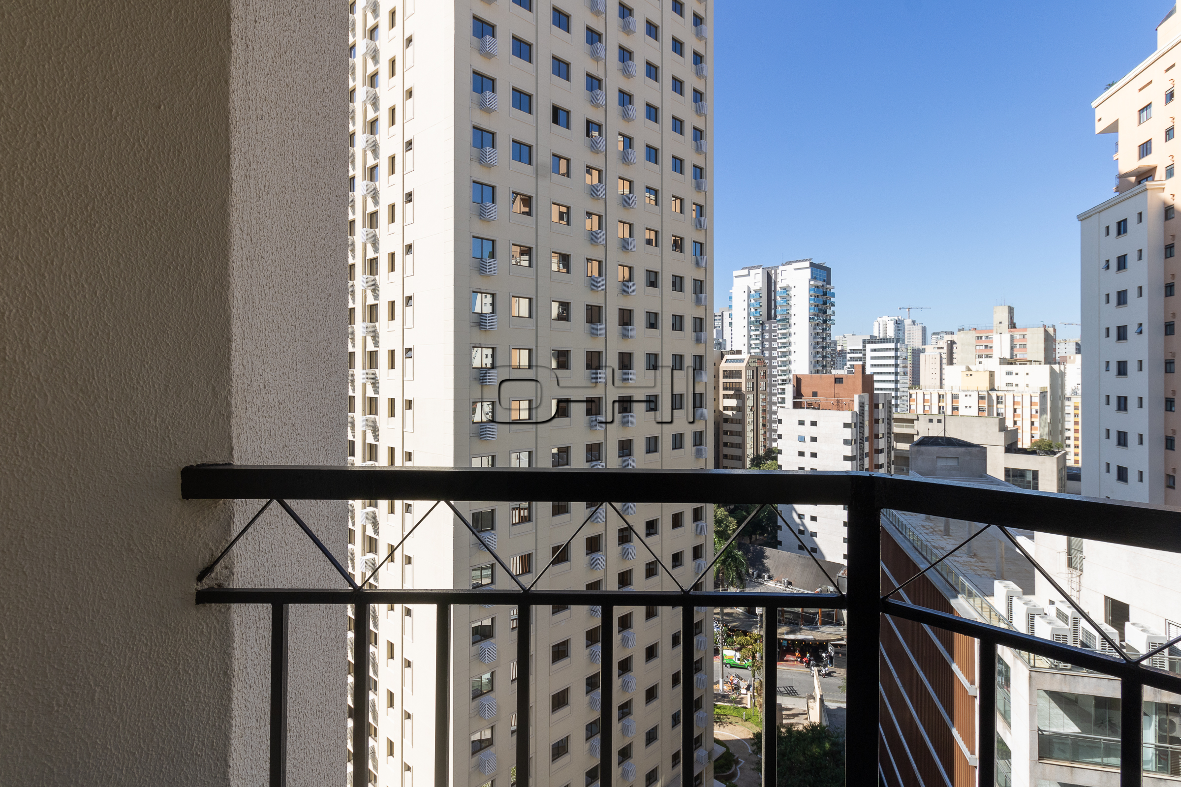 Doutor Cardoso de Melo, 1060